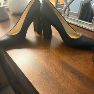 Nine West pumps